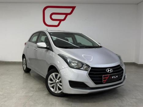 HYUNDAI HB 20 Hatch 1.0 12V 4P FLEX TGDI TURBO COMFORT STYLE, Foto 2