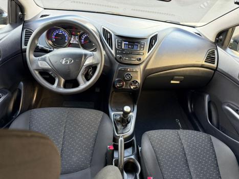 HYUNDAI HB 20 Hatch 1.0 12V 4P FLEX UNIQUE, Foto 5