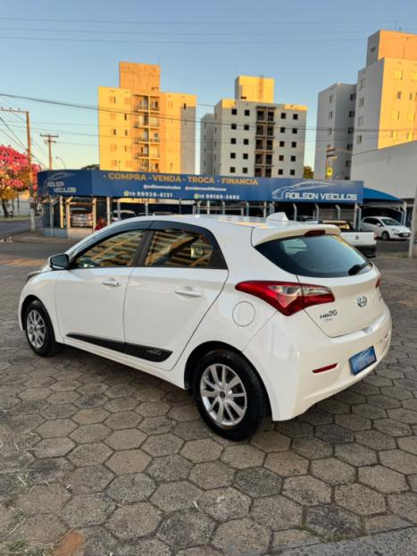 HYUNDAI HB 20 Hatch 1.6 16V 4P FLEX COMFORT PLUS, Foto 4