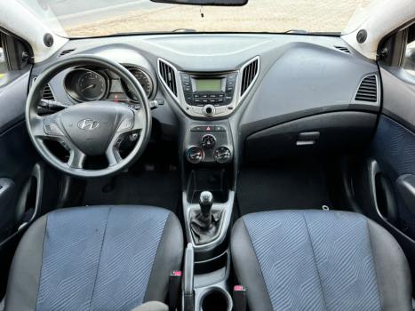 HYUNDAI HB 20 Hatch 1.6 16V 4P FLEX COMFORT PLUS, Foto 9