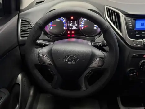 HYUNDAI HB 20 Hatch 1.6 16V 4P FLEX COMFORT PLUS, Foto 8