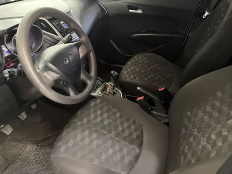 HYUNDAI HB 20 Hatch 1.6 16V 4P COMFORT STYLE FLEX, Foto 2