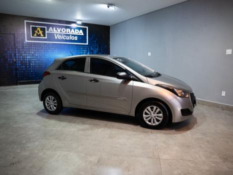 HYUNDAI HB 20 Hatch 1.0 12V 4P FLEX UNIQUE, Foto 2