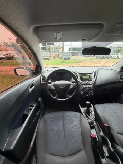 HYUNDAI HB 20 Hatch 1.6 16V 4P FLEX COMFORT PLUS, Foto 9