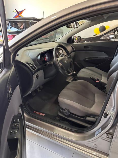 HYUNDAI HB 20 Sedan 1.0 12V 4P FLEX COMFORT PLUS, Foto 12