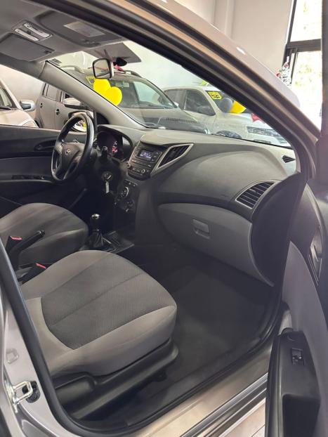 HYUNDAI HB 20 Sedan 1.0 12V 4P FLEX COMFORT PLUS, Foto 13