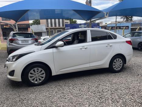 HYUNDAI HB 20 Sedan 1.0 12V 4P FLEX COMFORT PLUS, Foto 2