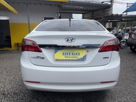 HYUNDAI HB 20 Sedan 1.0 12V 4P FLEX COMFORT PLUS, Foto 4
