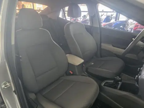 HYUNDAI HB 20 Sedan 1.0 12V 4P FLEX EVOLUTION, Foto 6