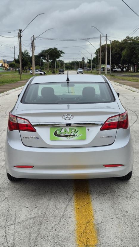 HYUNDAI HB 20 Sedan 1.6 16V 4P FLEX COMFORT PLUS, Foto 5