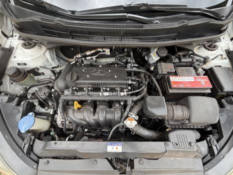 HYUNDAI HB 20 Sedan 1.6 16V 4P FLEX PREMIUM AUTOM�TICO, Foto 2