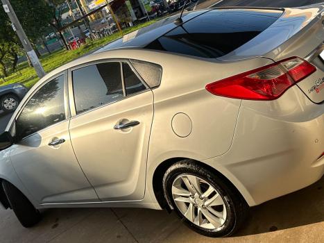 HYUNDAI HB 20 Sedan 1.6 16V 4P FLEX PREMIUM AUTOM�TICO, Foto 12