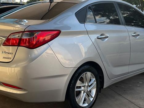 HYUNDAI HB 20 Sedan 1.6 16V 4P FLEX PREMIUM AUTOM�TICO, Foto 13