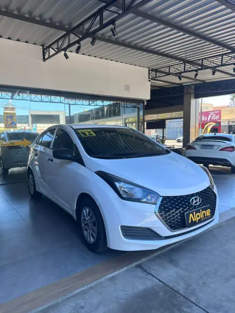 HYUNDAI HB 20 Sedan 1.0 12V 4P FLEX COMFORT PLUS, Foto 2