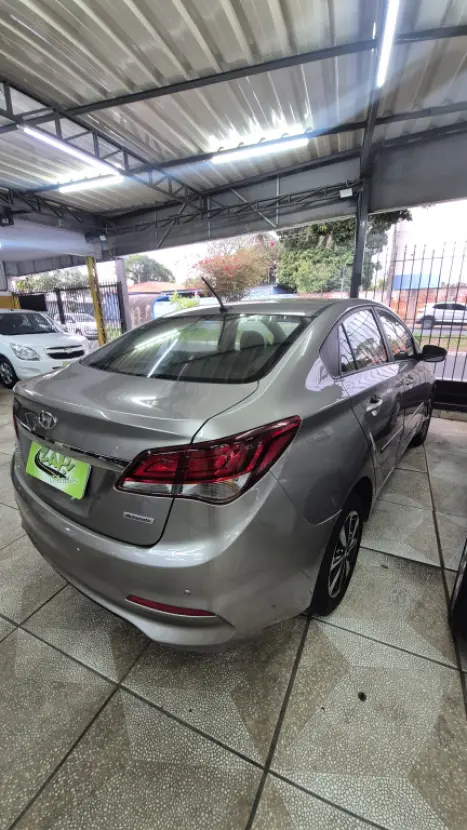 HYUNDAI HB 20 Sedan 1.6 16V 4P FLEX COMFORT STYLE AUTOM�TICO, Foto 5