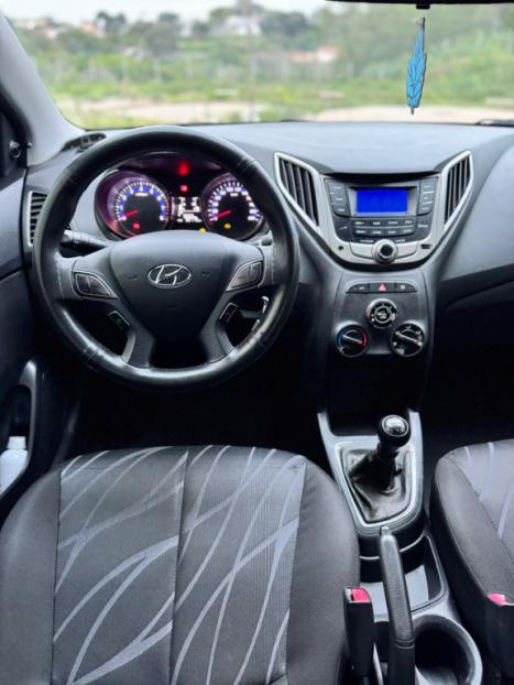 HYUNDAI HB 20 Sedan 1.0 12V 4P FLEX COMFORT PLUS, Foto 9
