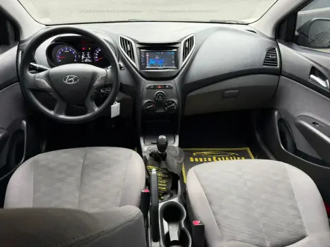 HYUNDAI HB 20 Sedan 1.6 16V 4P FLEX COMFORT PLUS, Foto 14