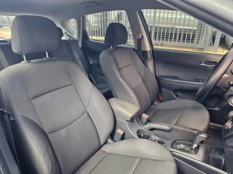 HYUNDAI I30 2.0 16V 4P GLS AUTOMTICO, Foto 6