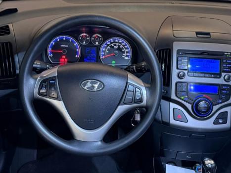 HYUNDAI I30 2.0 16V 4P GLS AUTOM�TICO, Foto 3