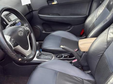 HYUNDAI I30 2.0 16V 4P GLS AUTOM�TICO, Foto 3