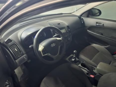 HYUNDAI I30 CW 2.0 16V 4P GLS, Foto 2