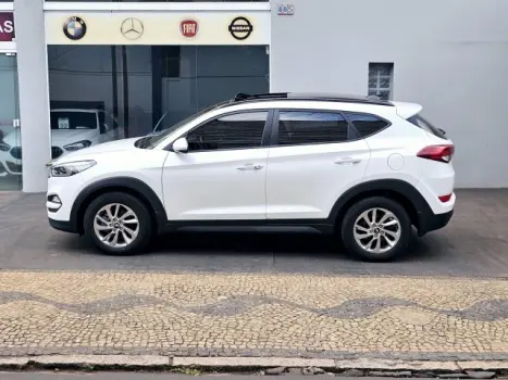 HYUNDAI Tucson 1.6 16V 4P T-GDI GLS ECOSHIFT AUTOMÁTICO, Foto 8 HYUNDAI Tucson 1.6 16V 4P T-GDI GLS ECOSHIFT AUTOMÁTICO, Foto 8