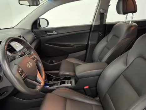 HYUNDAI Tucson 1.6 16V 4P T-GDI GL ECOSHIFT AUTOM�TICO, Foto 5