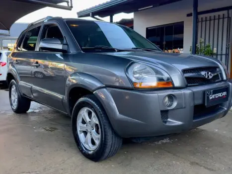 HYUNDAI Tucson 2.0 16V 4P GLS AUTOMÁTICO, Foto 3 HYUNDAI Tucson 2.0 16V 4P GLS AUTOMÁTICO, Foto 3