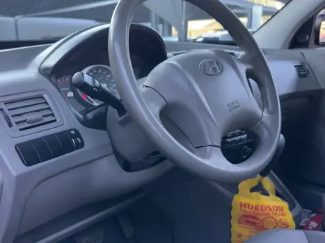 HYUNDAI Tucson 2.0 16V 4P GLS AUTOMÁTICO, Foto 8 HYUNDAI Tucson 2.0 16V 4P GLS AUTOMÁTICO, Foto 8