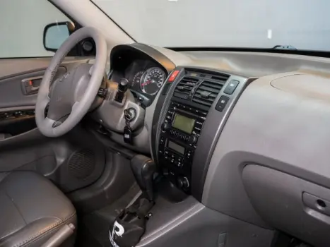 HYUNDAI Tucson 2.0 16V 4P GLS FLEX AUTOMÁTICO, Foto 4 HYUNDAI Tucson 2.0 16V 4P GLS FLEX AUTOMÁTICO, Foto 4