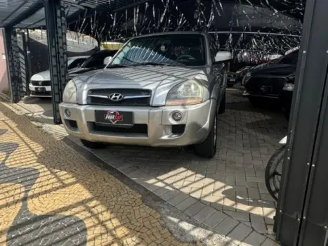 HYUNDAI Tucson 2.0 16V 4P GL, Foto 2