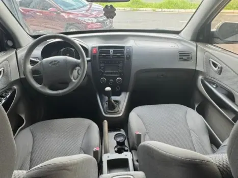 HYUNDAI Tucson 2.0 16V 4P GL, Foto 5