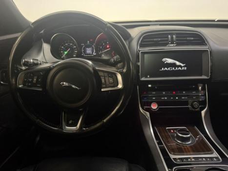 JAGUAR XE 2.0 16V 4P R-SPORT 250 TURBO AUTOM�TICO, Foto 8