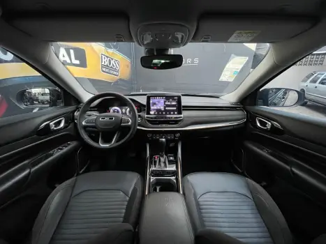 JEEP Commander 1.3 16V 4P FLEX T270 LIMITED TURBO AUTOM�TICO, Foto 19