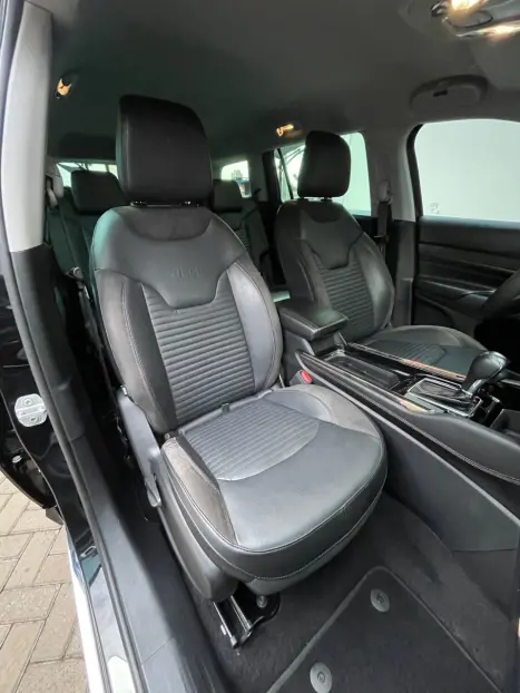 JEEP Commander 1.3 16V 4P FLEX T270 LIMITED TURBO AUTOM�TICO, Foto 25