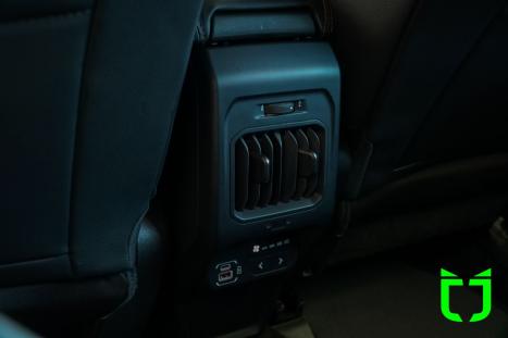 JEEP Commander 2.0 16V 4P TD380 LIMITED TURBO DIESEL AUTOM�TICO AT9, Foto 15