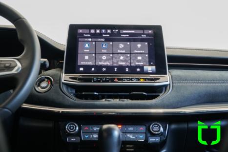 JEEP Commander 2.0 16V 4P TD380 LIMITED TURBO DIESEL AUTOM�TICO AT9, Foto 17