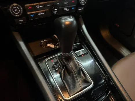 JEEP Compass 1.3 16V 4P FLEX T270 TURBO AUTOMÁTICO, Foto 13 JEEP Compass 1.3 16V 4P FLEX T270 TURBO AUTOMÁTICO, Foto 13