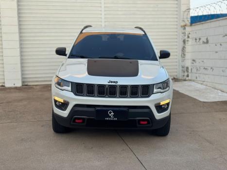 JEEP Compass 2.0 16V 4P TRAILHAWK TURBO DIESEL 4X4 AUTOMÁTICO, Foto 2 JEEP Compass 2.0 16V 4P TRAILHAWK TURBO DIESEL 4X4 AUTOMÁTICO, Foto 2