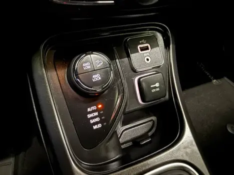 JEEP Compass 2.0 16V 4P LONGITUDE TURBO DIESEL 4X4 AUTOMTICO, Foto 13