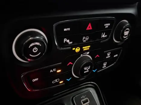 JEEP Compass 2.0 16V 4P LONGITUDE TURBO DIESEL 4X4 AUTOM�TICO, Foto 12