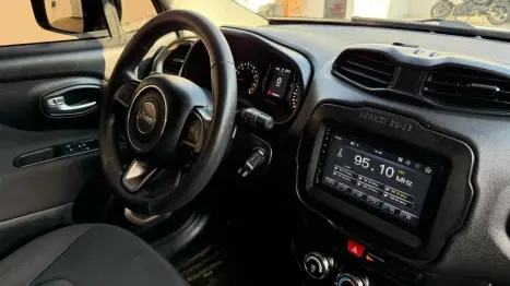 JEEP Renegade 1.8 16V 4P FLEX AUTOMÁTICO, Foto 14 JEEP Renegade 1.8 16V 4P FLEX AUTOMÁTICO, Foto 14