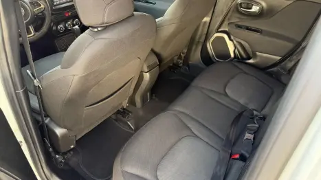 JEEP Renegade 1.8 16V 4P FLEX AUTOMÁTICO, Foto 15 JEEP Renegade 1.8 16V 4P FLEX AUTOMÁTICO, Foto 15