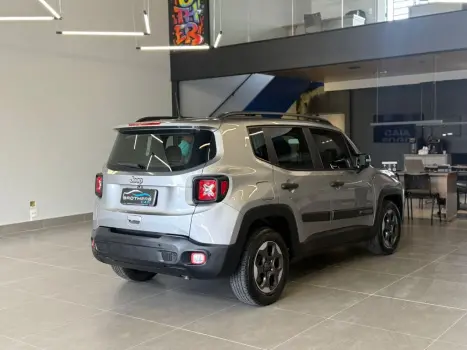 JEEP Renegade 1.8 16V 4P FLEX, Foto 4