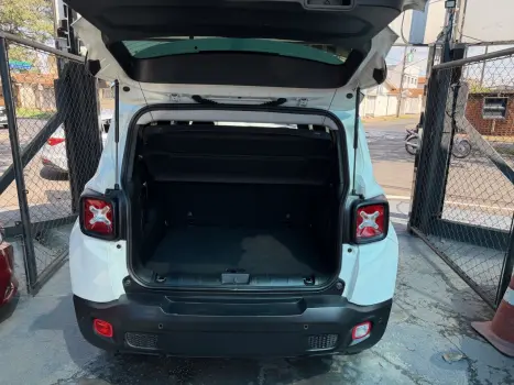 JEEP Renegade 1.8 16V 4P FLEX LONGITUDE AUTOM�TICO, Foto 10