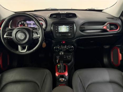 JEEP Renegade 2.0 16V 4P TURBO DIESEL TRAILHAWK 4X4 AUTOMÁTICO, Foto 6 JEEP Renegade 2.0 16V 4P TURBO DIESEL TRAILHAWK 4X4 AUTOMÁTICO, Foto 6