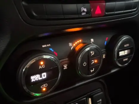 JEEP Renegade 2.0 16V 4P TURBO DIESEL TRAILHAWK 4X4 AUTOM�TICO, Foto 13