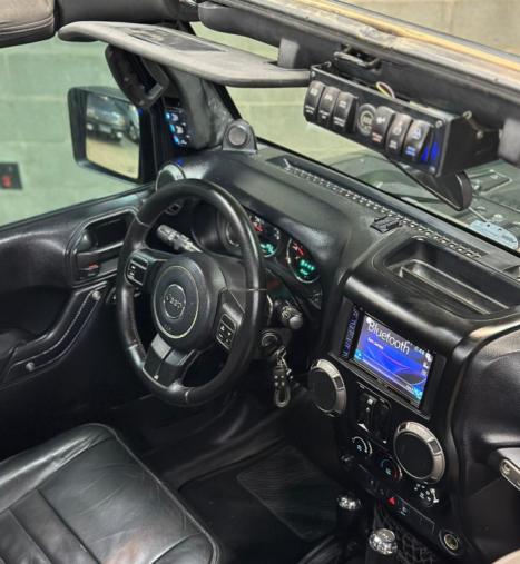 JEEP Wrangler 3.6 V6 4P UNLIMITED SPORT 4X4 AUTOM�TICO, Foto 3