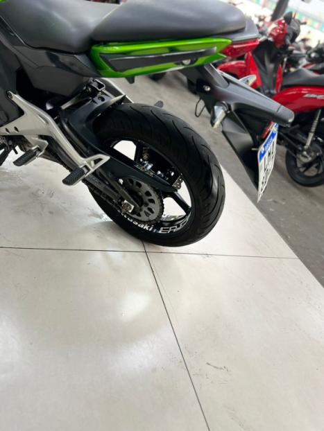 KAWASAKI ER-6N 650 ABS, Foto 10