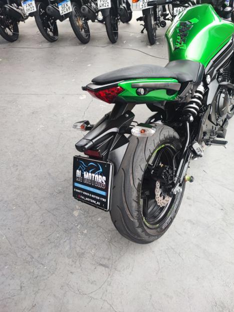 KAWASAKI ER-6N 650 ABS, Foto 4